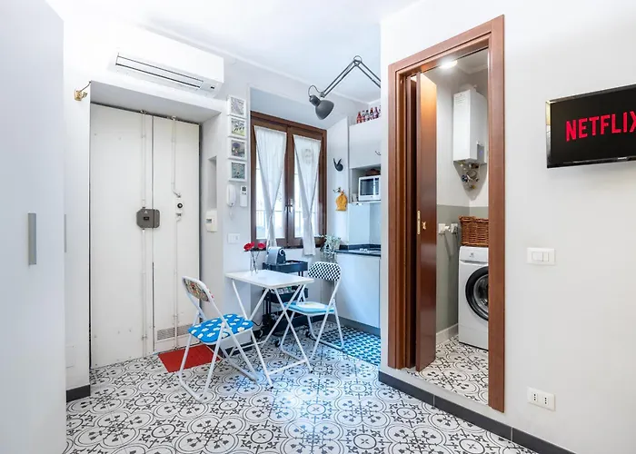 Apartment Two Steps From-duomo Design One Flat